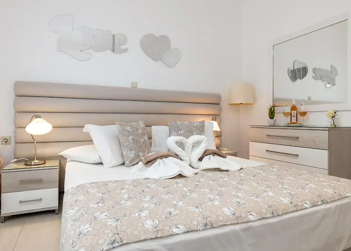 Panos Luxury Studios