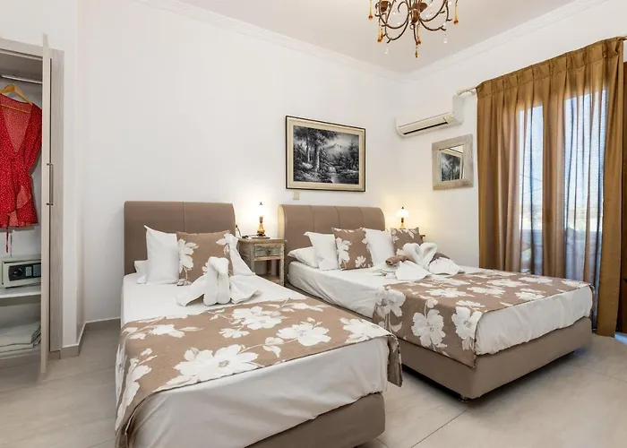 Panos Luxury Studios
