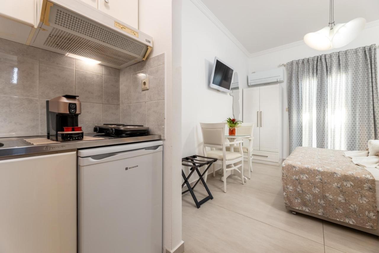 Panos Luxury *